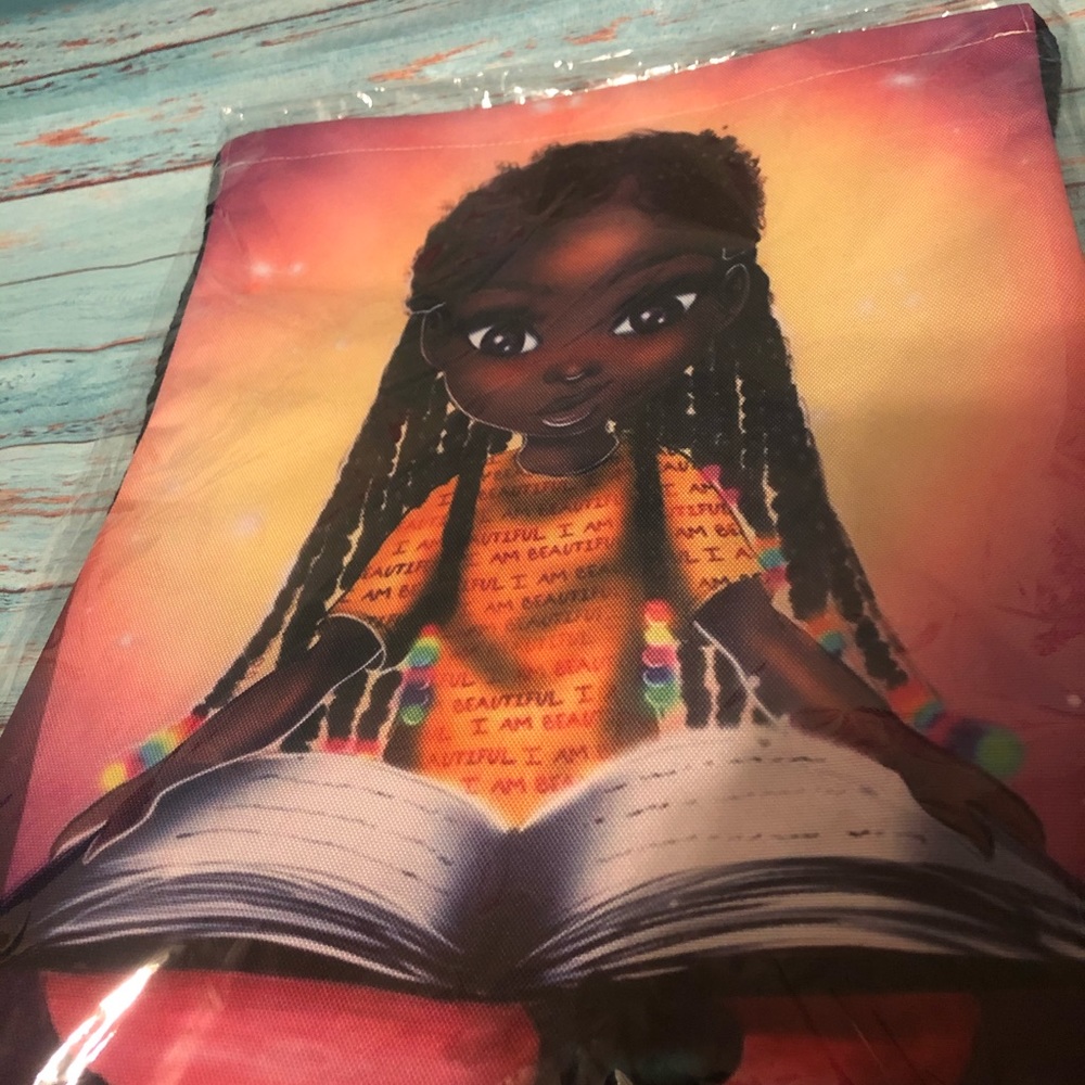 Gorgeous drawstring backpack - Picture 4 of 4